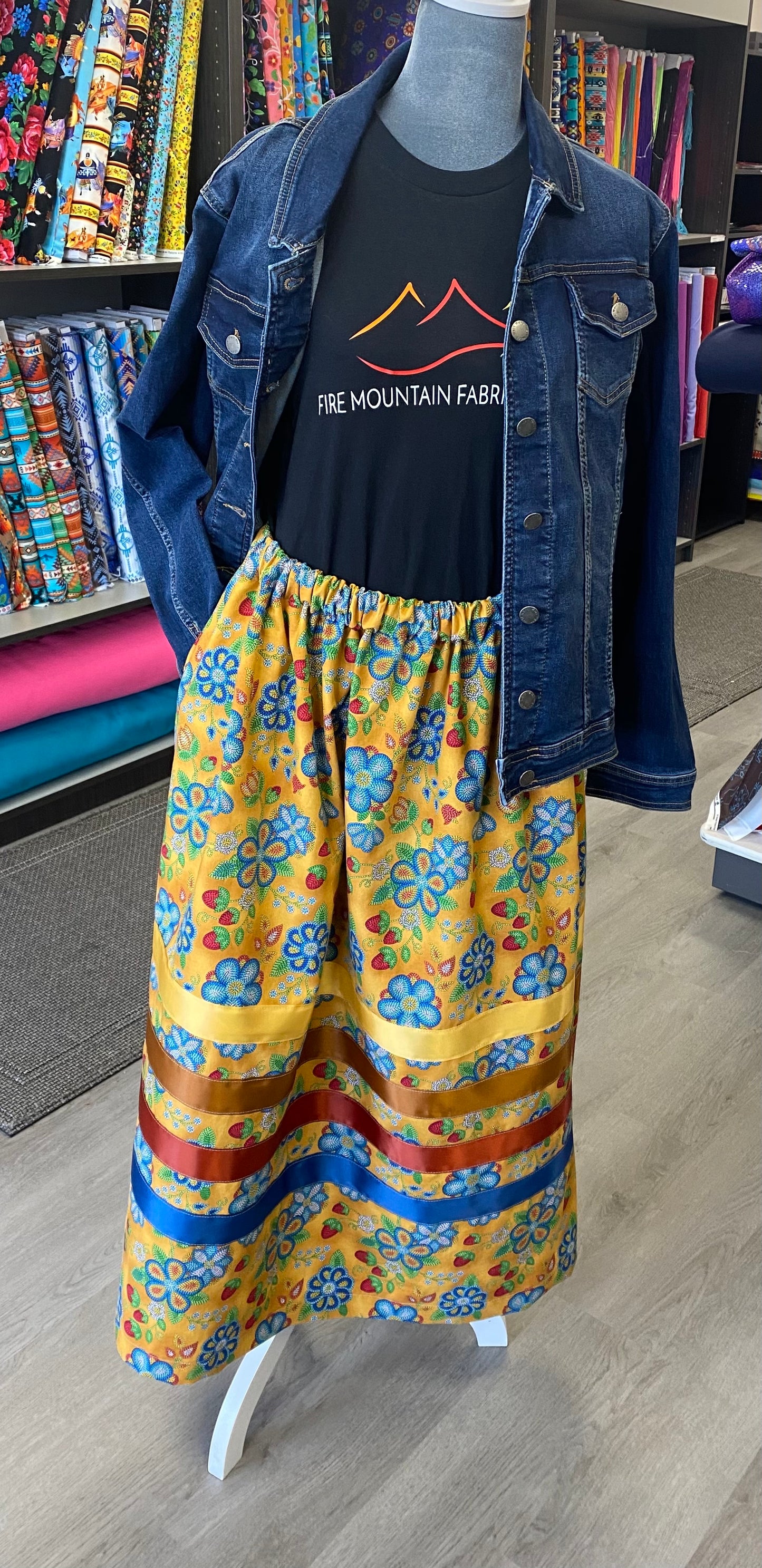 Jean Jacket & Ribbon Skirt Set 3